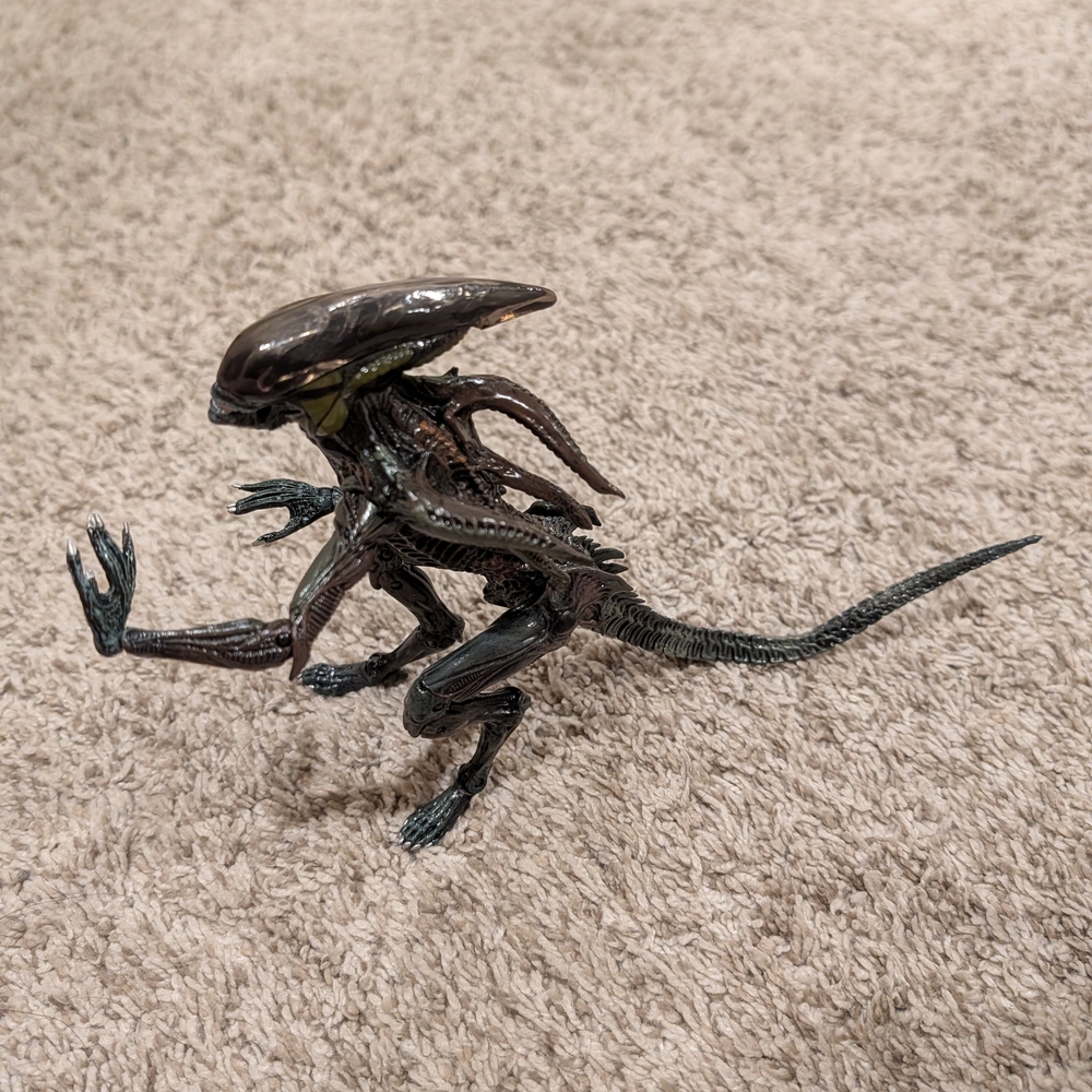 NECA Alien Spitter From Alien's Fireteam Elite